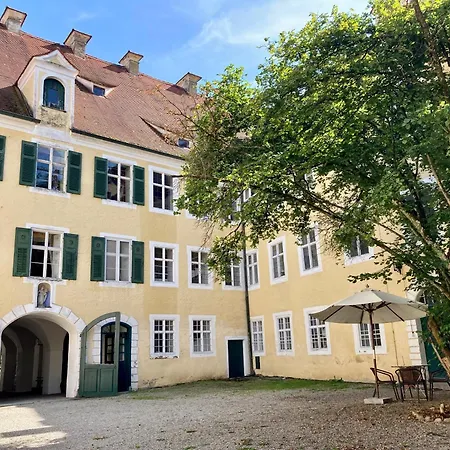 Gæstehus Wohnen Im Wasserschloss Sandizell Schrobenhausen